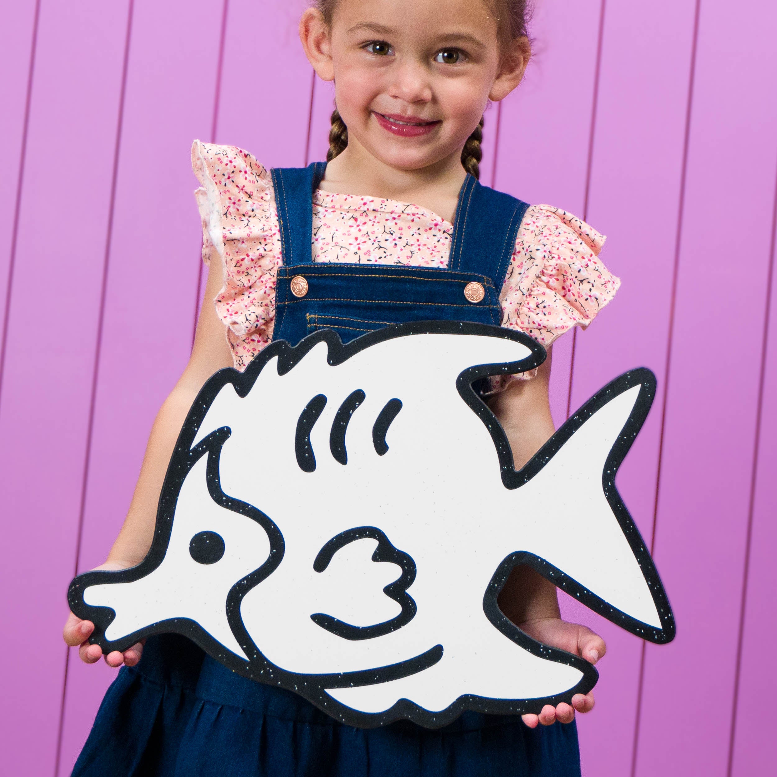 Butterfly Fish | Color n’ Erase | Play & Décor