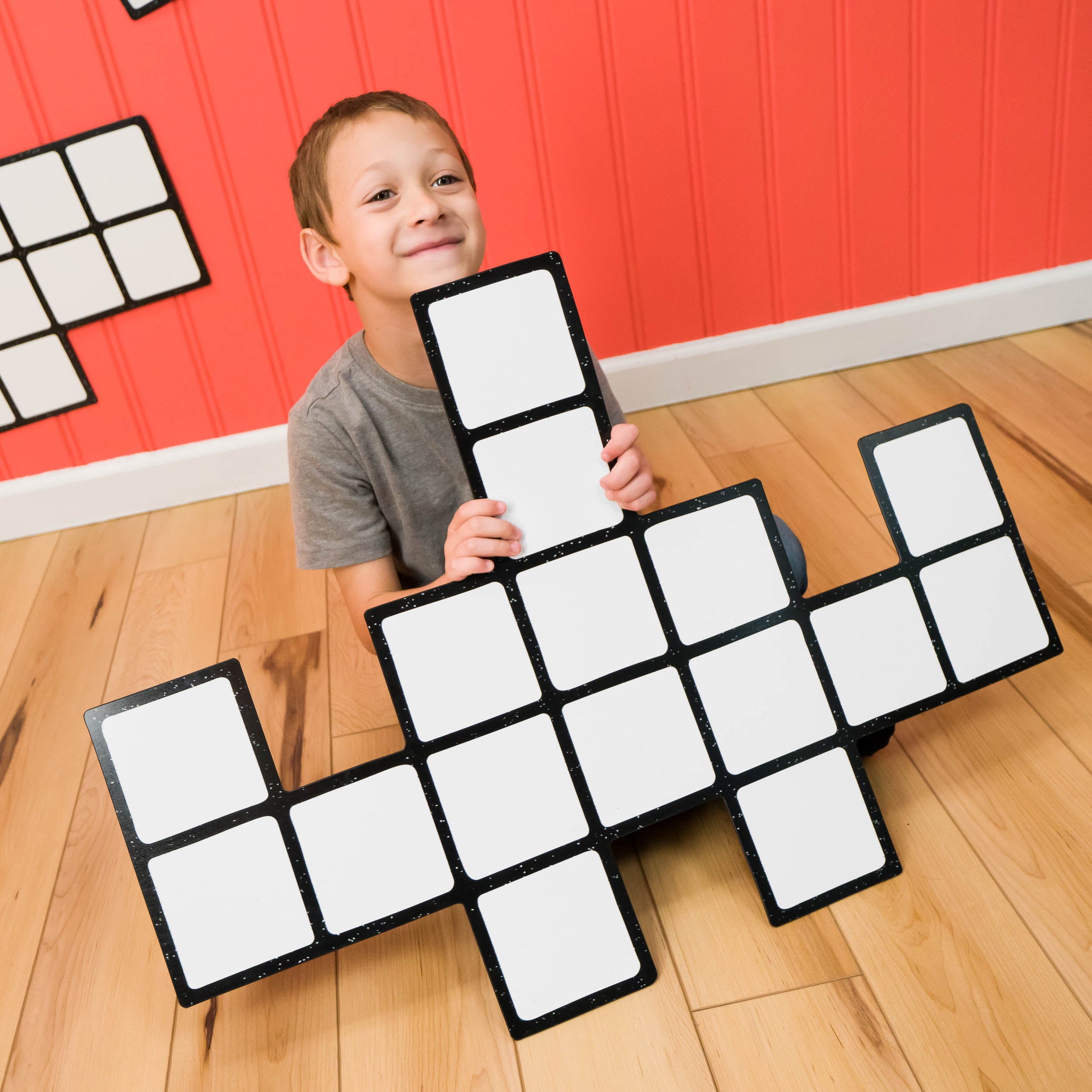 Pixel Invaders Set | Color n’ Erase | Play & Décor