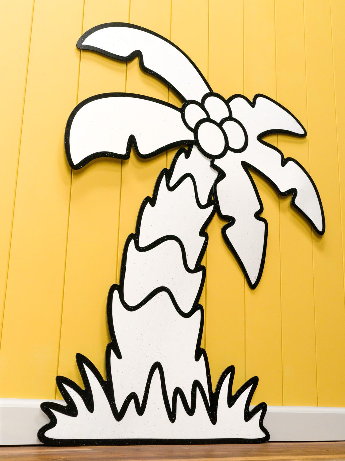 Coconut Palm Tree | Color n’ Erase | Play & Décor