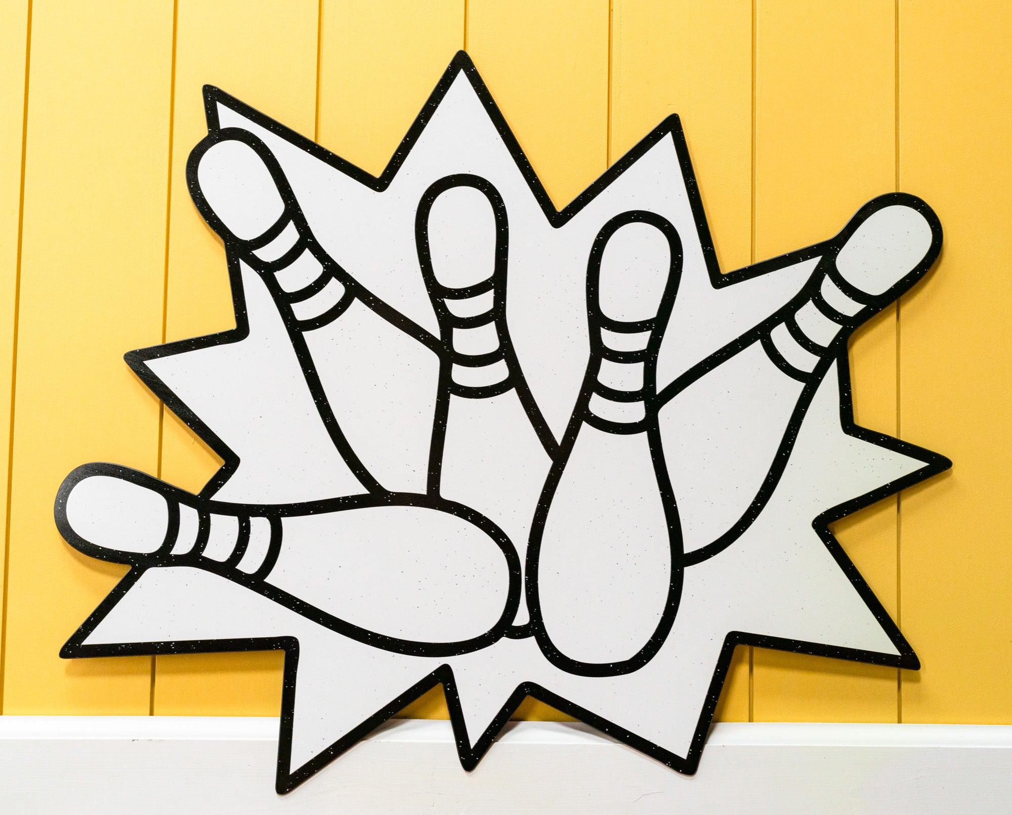 Strike Bowling Pins | Color n’ Erase | Play & Décor