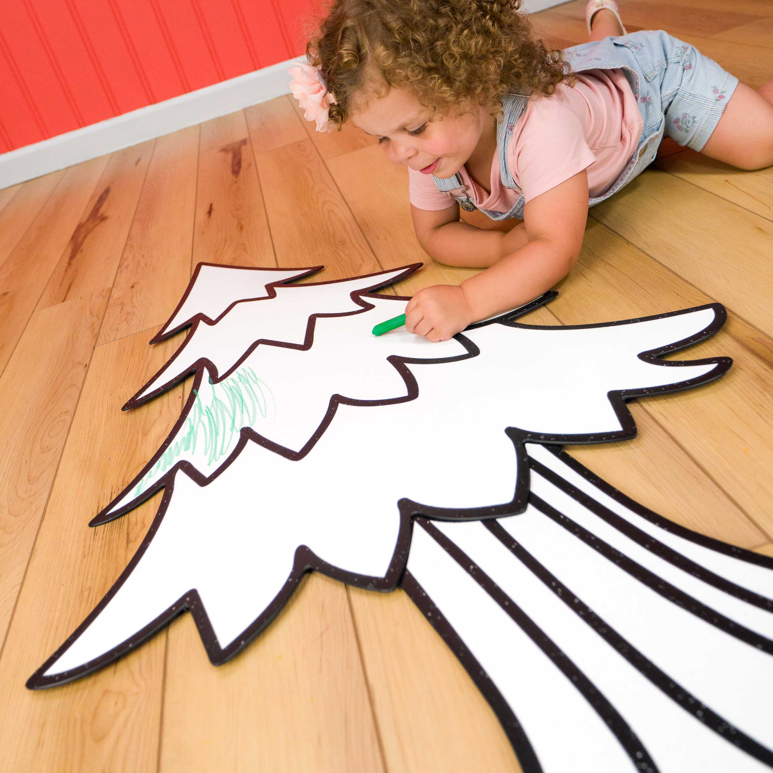 Pine Tree | Color n’ Erase | Play & Décor